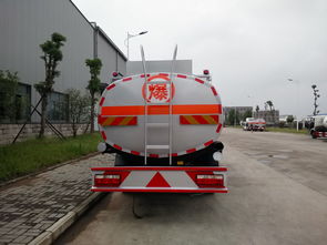 肇慶市封開(kāi)縣東風(fēng)加油車(chē)市場(chǎng)行情與散裝粉車(chē)輛解析